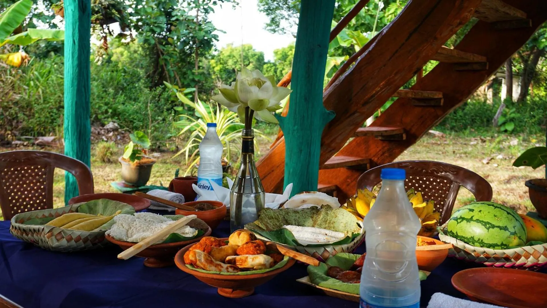 Rana Treehouse Bed & Breakfast Piduragala