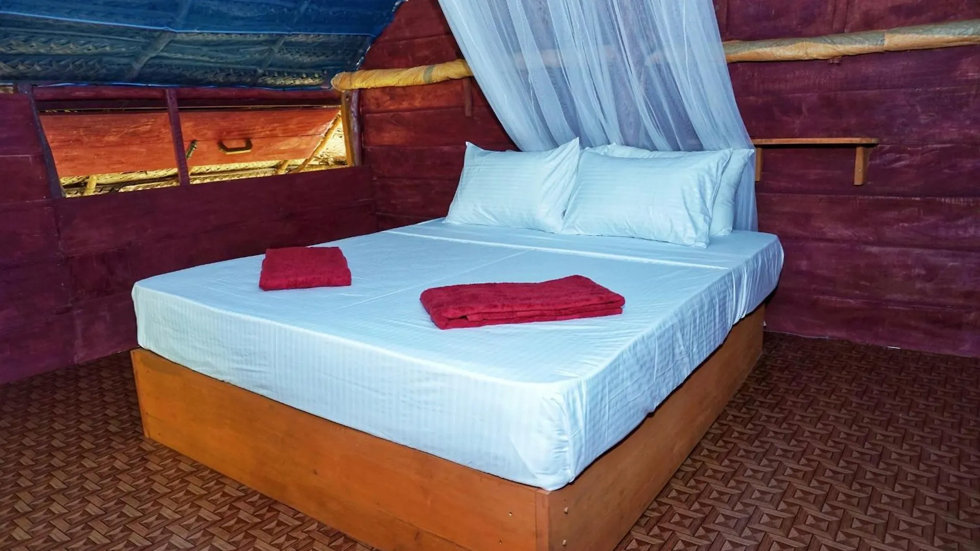 Rana Treehouse Bed & Breakfast Piduragala